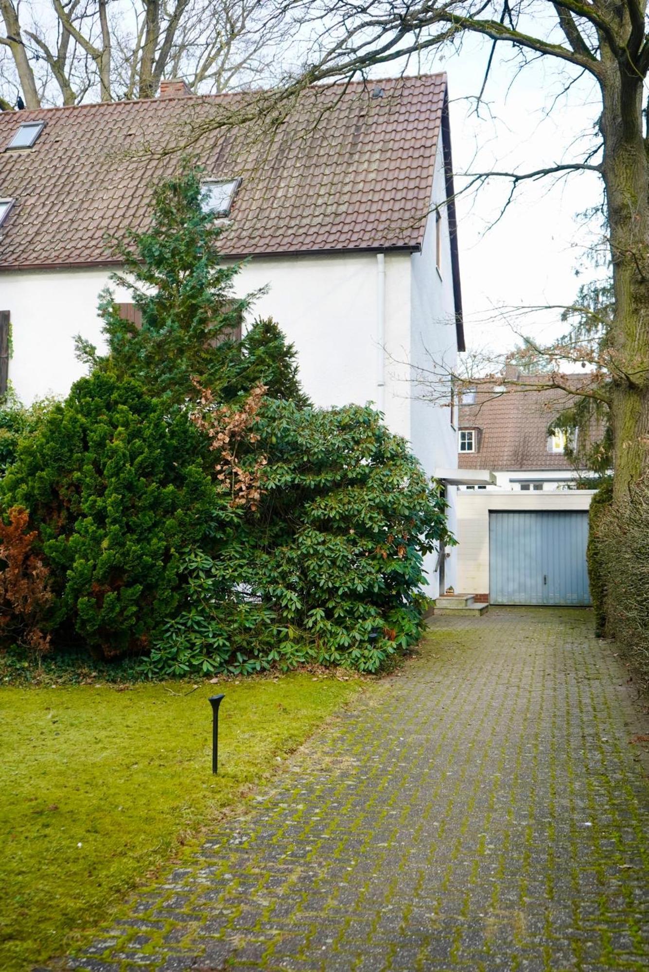 Haus Im Gruenen Fuer 6 Personen-3 Schlafzimmer- 3 Baedern -Waschmaschine-Grosse Terrasse- Vollausgestattete Kueche Волфсбург Екстериор снимка